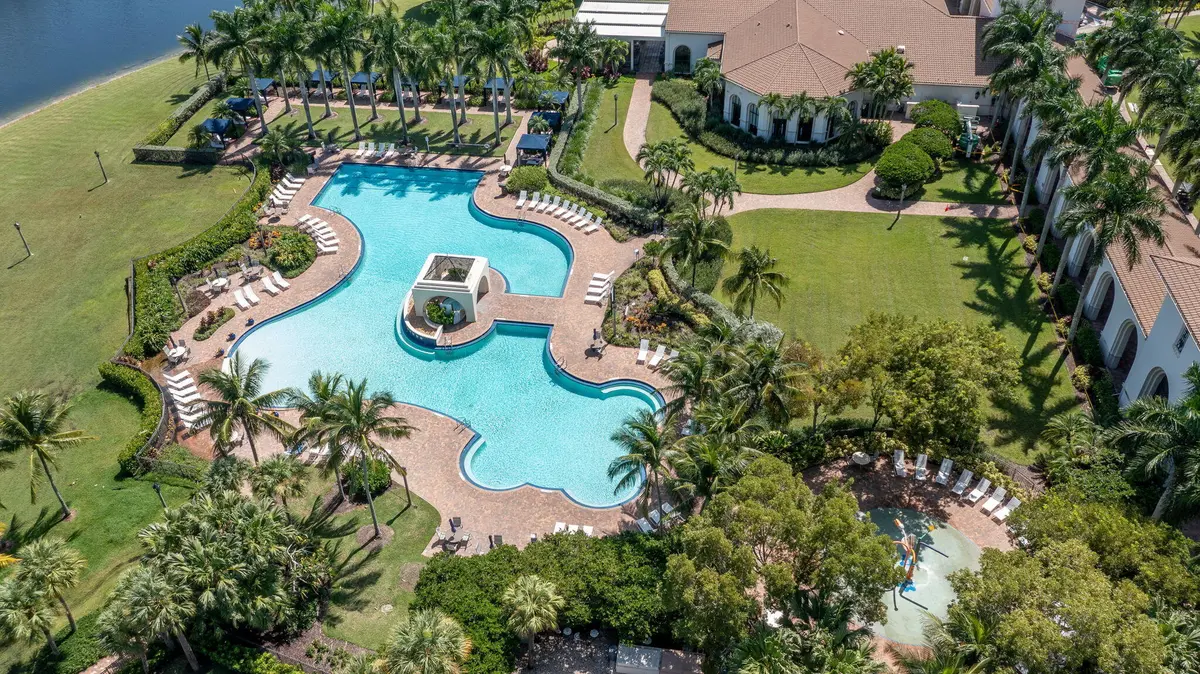 Clubhouse Pool at 9672 Wyeth Court, Wellington