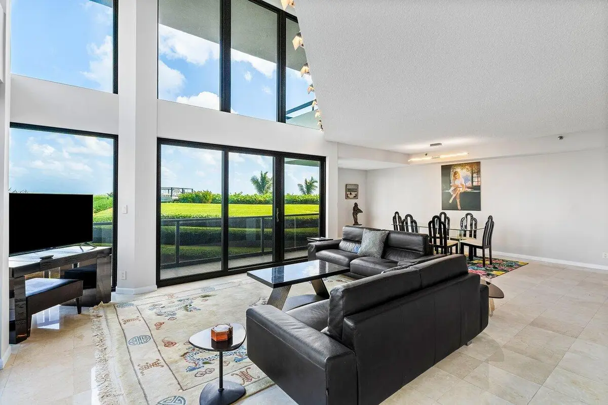 008-3120SouthOceanBoulevard-2101-PalmBea at 3120 S Ocean 1 101 Boulevard 1101, Palm Beach