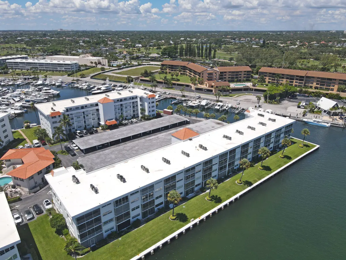 21_Aerial_7_mls at 20 Yacht Club Drive 403, North Palm Beach