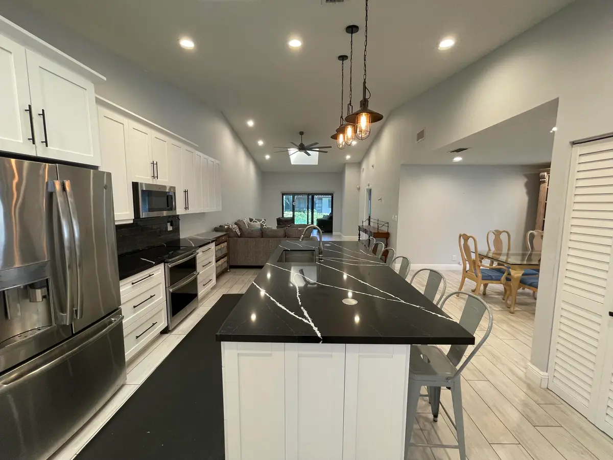 Kitchen picture 4 at 6157 Sunny Pointe Circle, Delray Beach