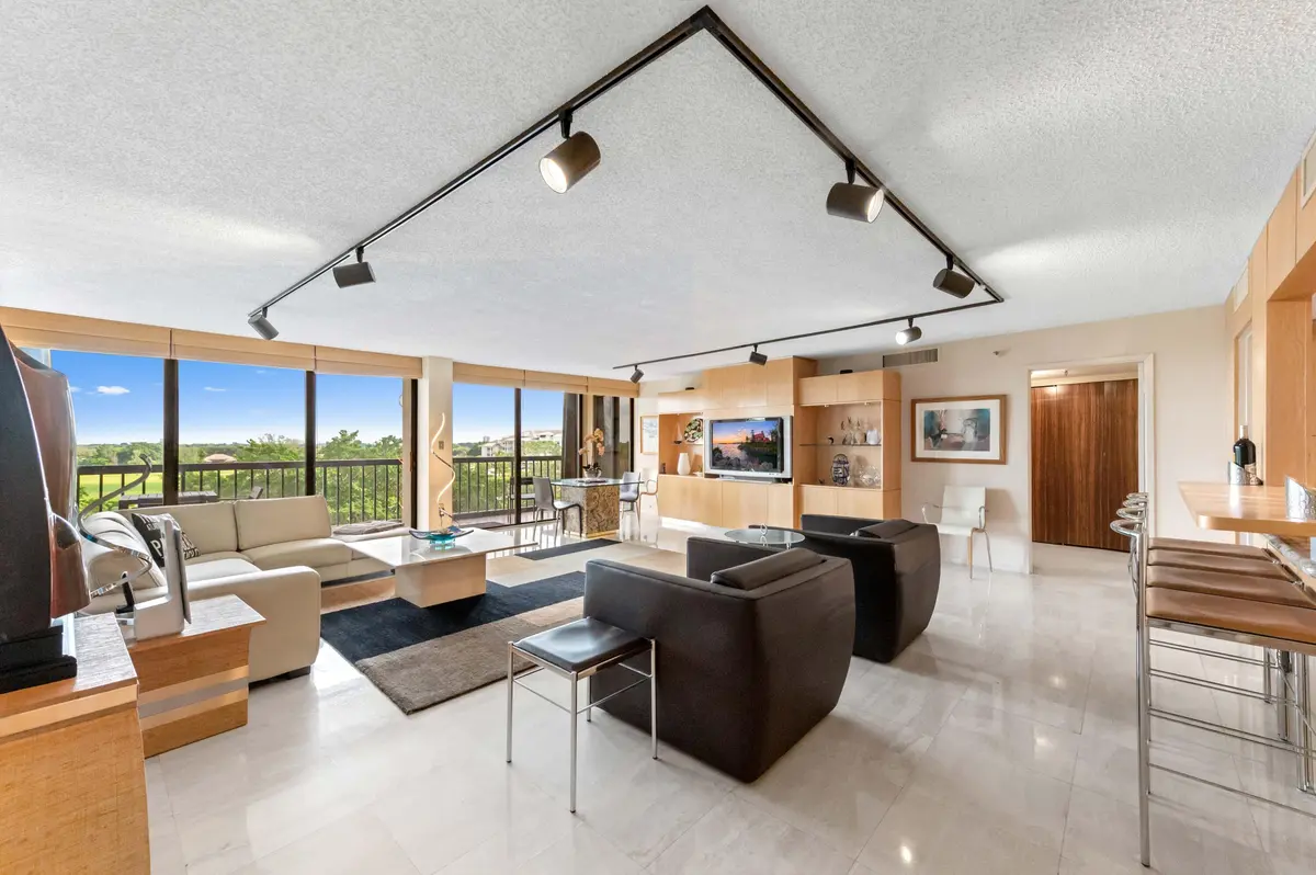 LIVING ROOM at 2480 Presidential Way 603, West Palm Beach