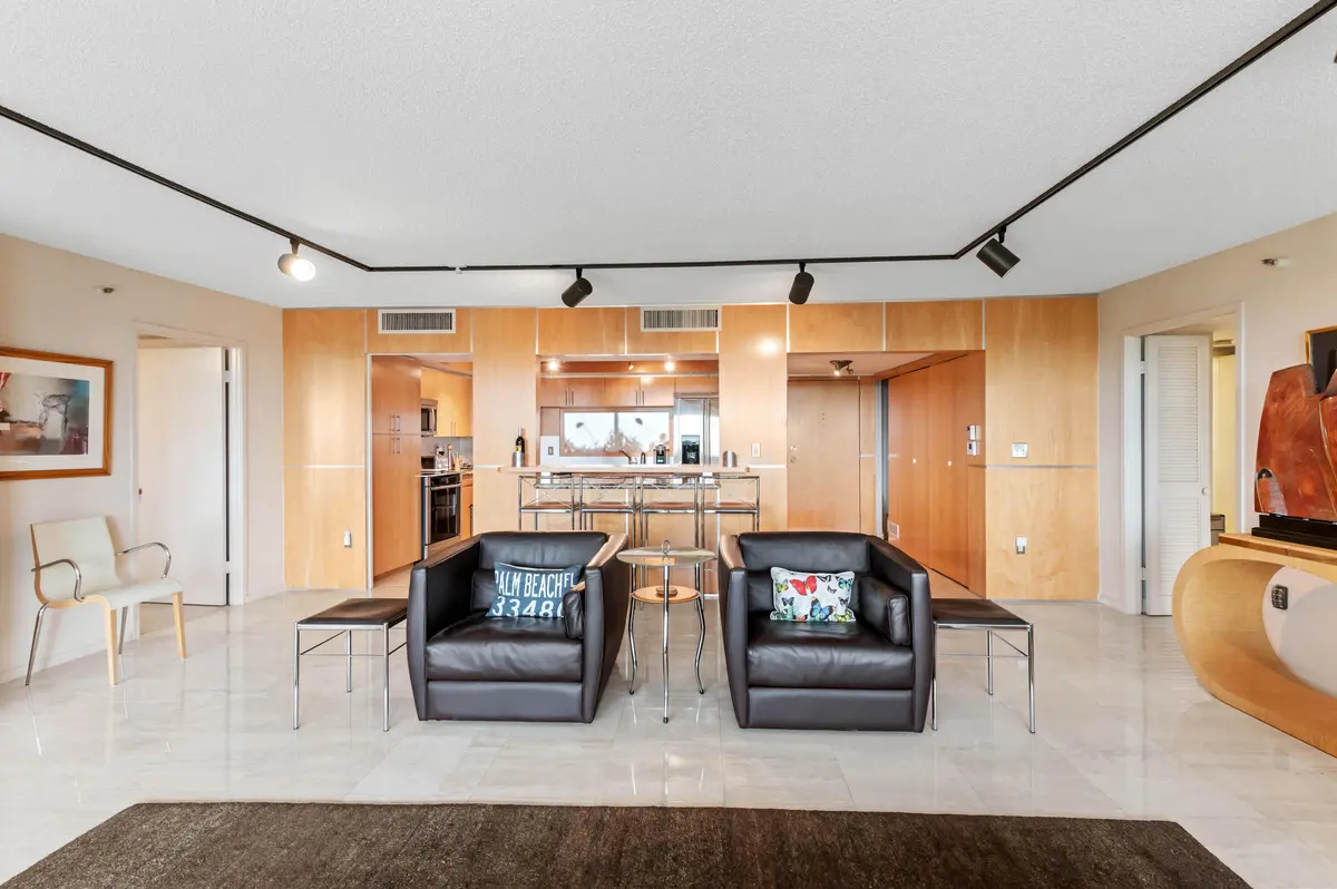 LIVING ROOM at 2480 Presidential Way 603, West Palm Beach