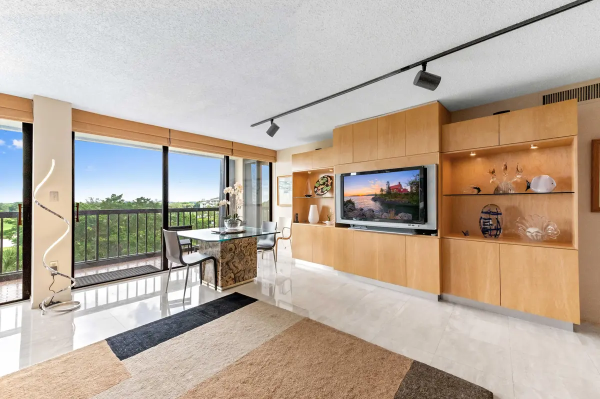 LIVING ROOM at 2480 Presidential Way 603, West Palm Beach