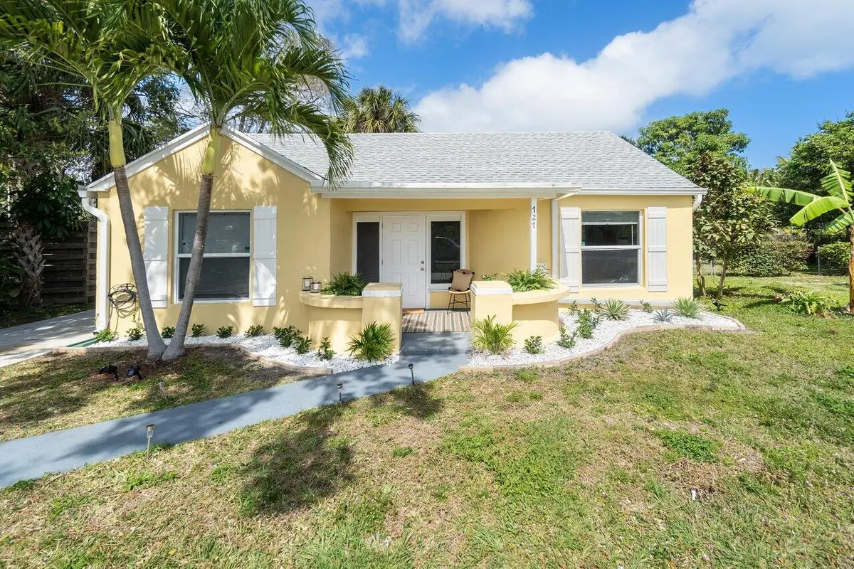 003-727SouthLakeDrive-Lantana-FL-33462-S at 727 S Lake Drive, Lantana