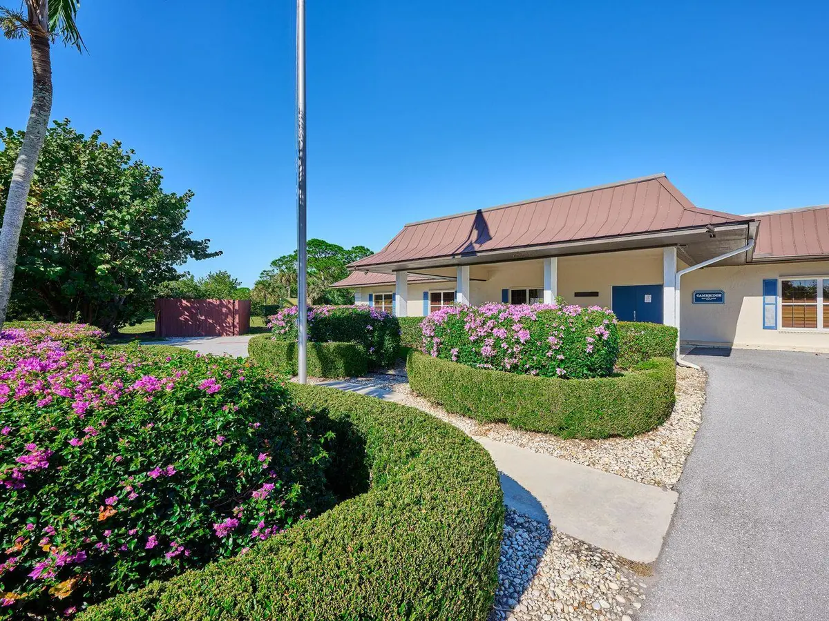 club house at 7874 SE Saratoga Drive, Hobe Sound