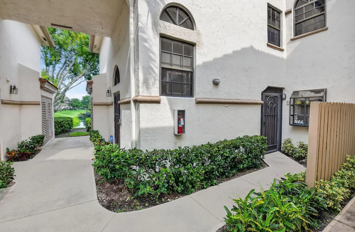 5217 Brisata Circle at 5217 Brisata Circle D, Boynton Beach