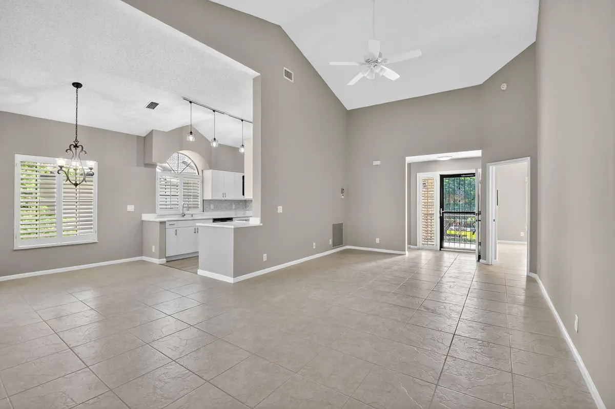 5-web-or-mls-032_DSC_3420 at 8041 Aberdeen Drive 202, Boynton Beach