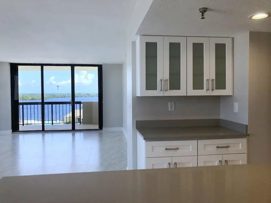 Bar and Living Room at 115 Lakeshore Drive 746, North Palm Beach