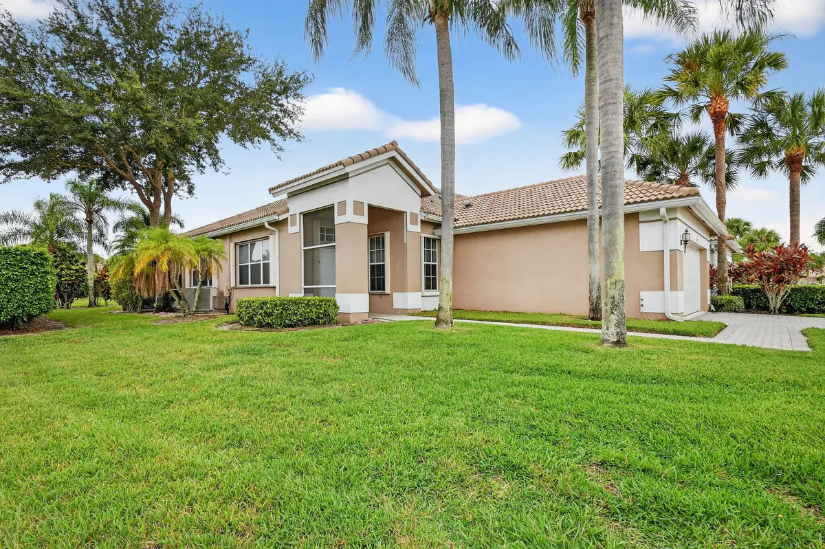 5-web-or-mls-6900 front at 6900 Cairnwell Drive, Boynton Beach