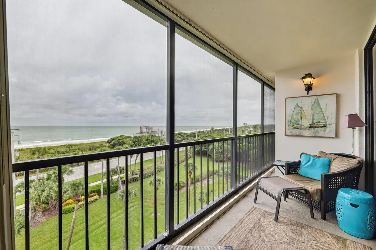 29-web-or-mls-029_3A5A5196 at 5055 N Highway A1a 603, Hutchinson Island