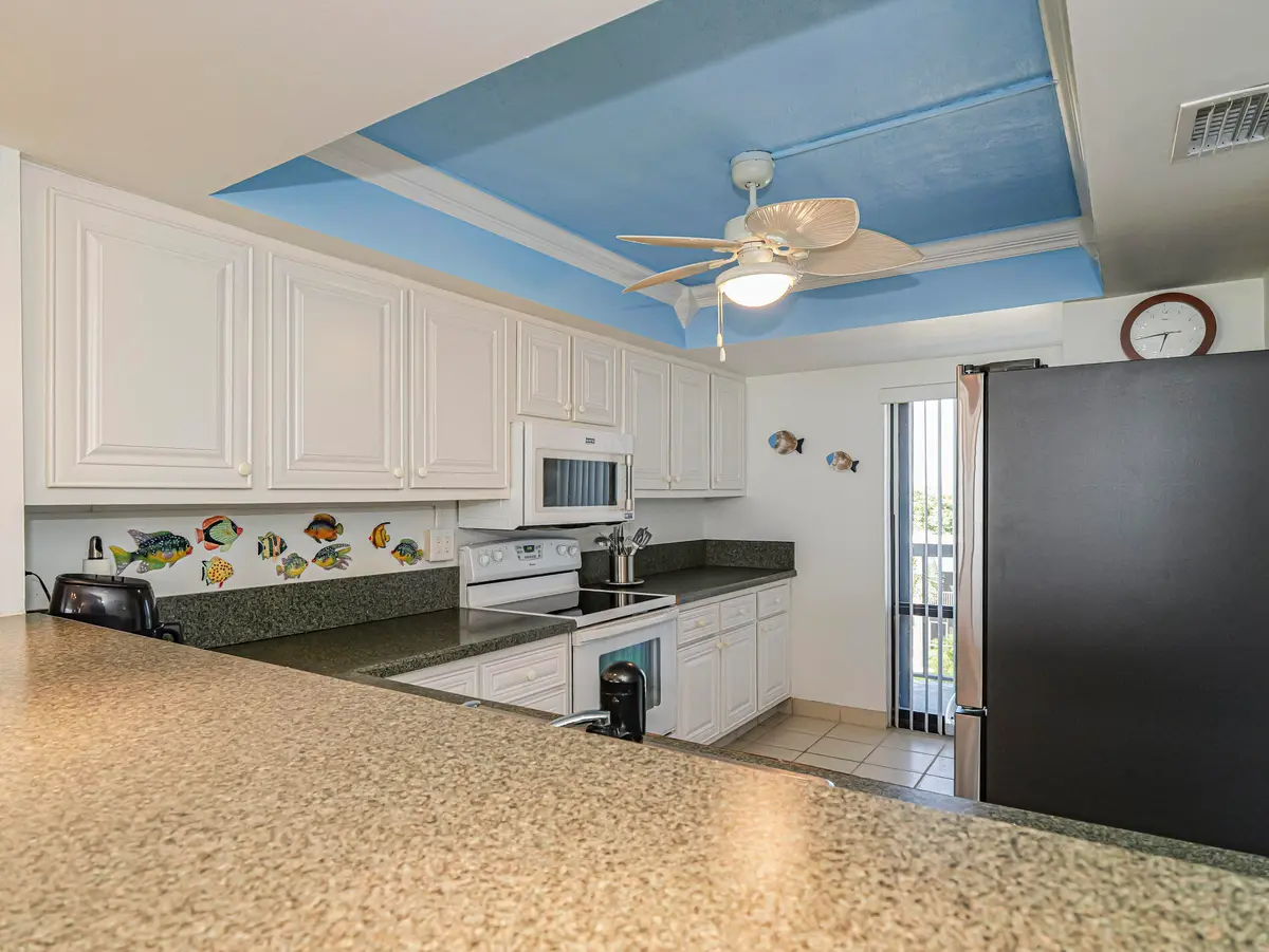 4141 Ocean Drive 403, Vero Beach, FL – photo 6