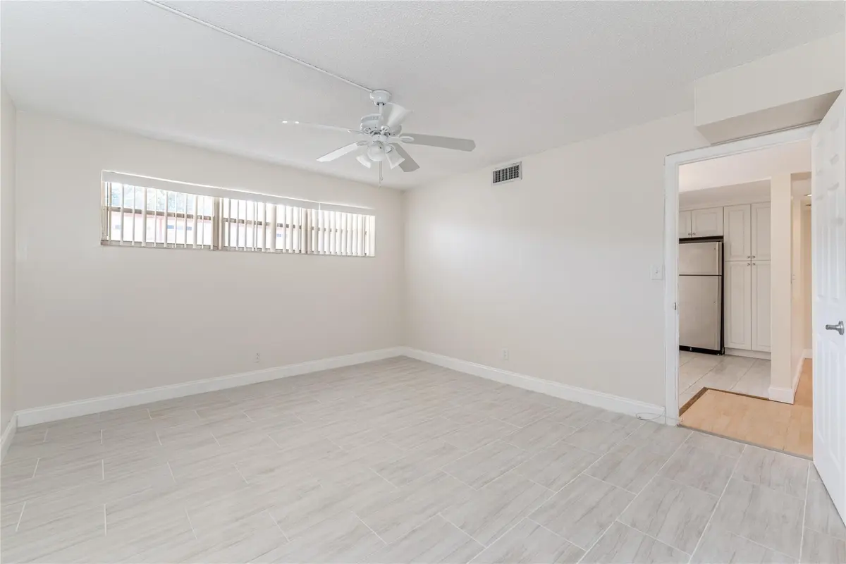 HOLLYBROOK MASTER BED ROOM at 9523 S Hollybrook Lake Drive 107, Pembroke Pines