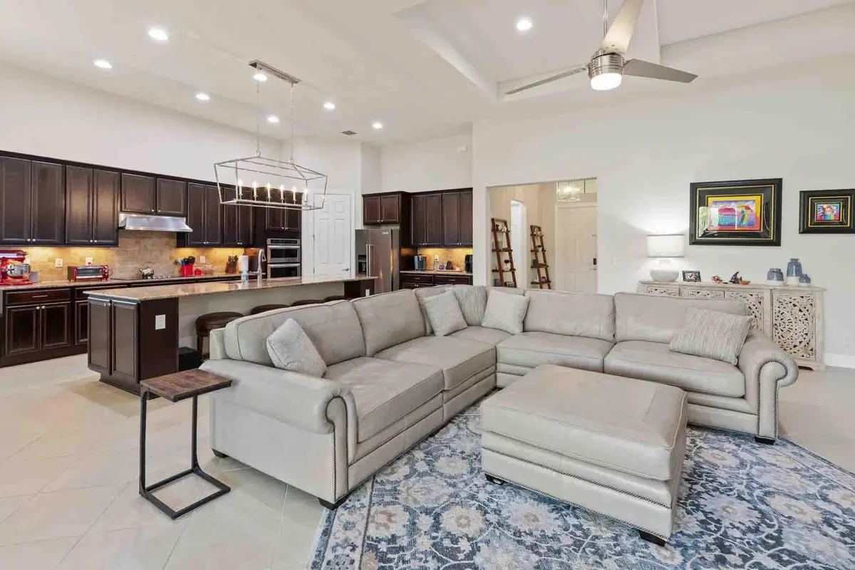 1092 SW Scrub Oak Avenue-21 at 1092 SW Scrub Oak Avenue, Palm City