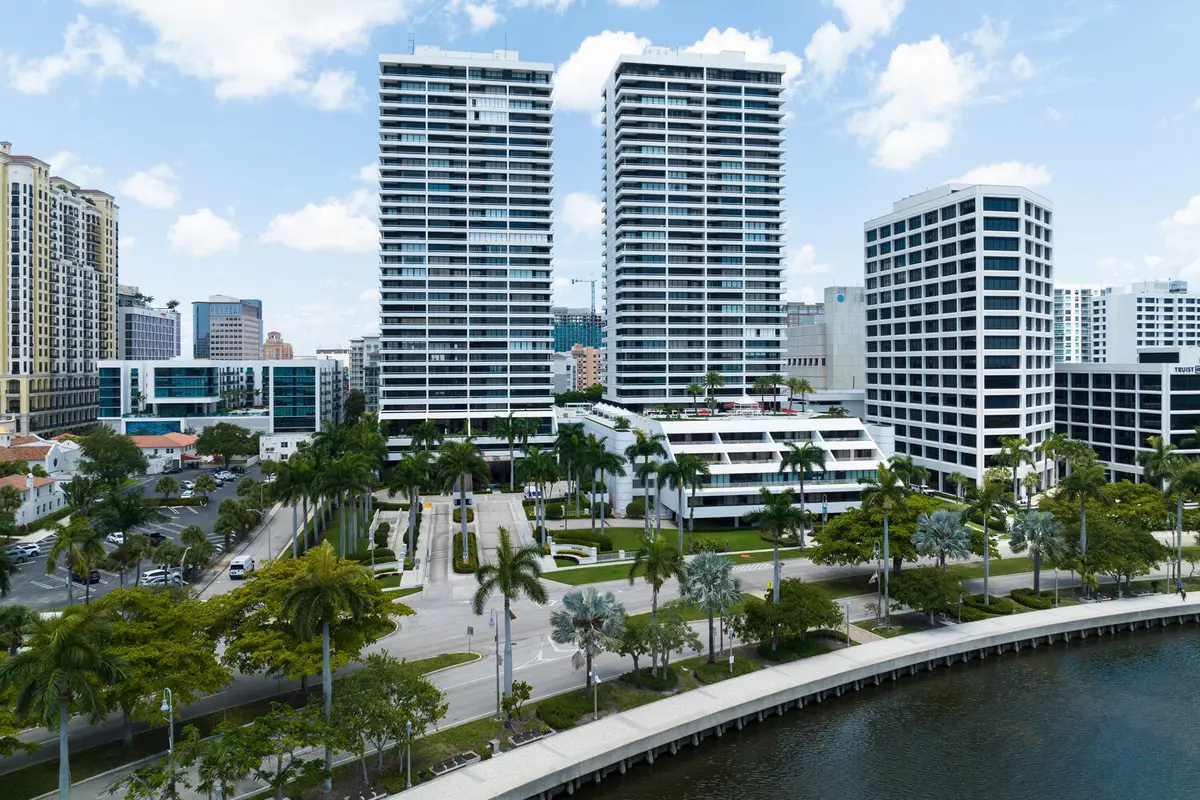 525 S Flagler Dr Unit 26h West-large-025 at 525 S Flagler Drive 6b, West Palm Beach