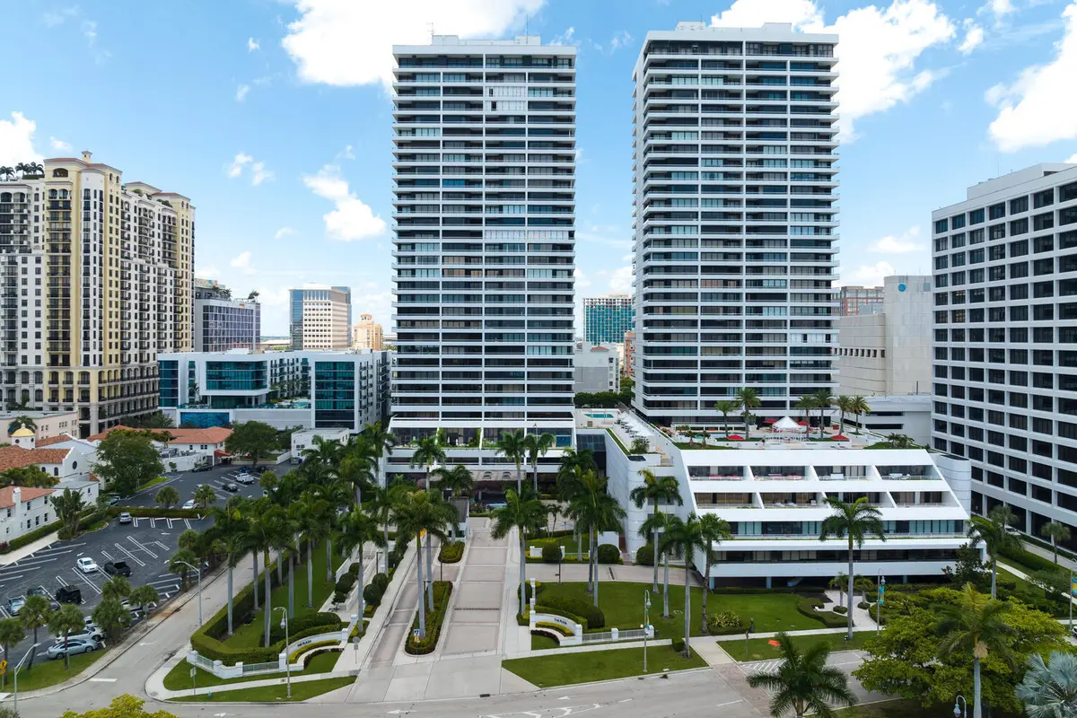 525 S Flagler Dr Unit 26h West-large-026 at 525 S Flagler Drive 6b, West Palm Beach