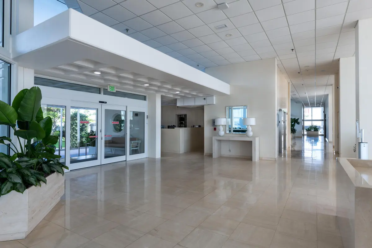 400 N Flagler Dr Unit 2003-large-055-037 at 400 N Flagler Drive 1605, West Palm Beach