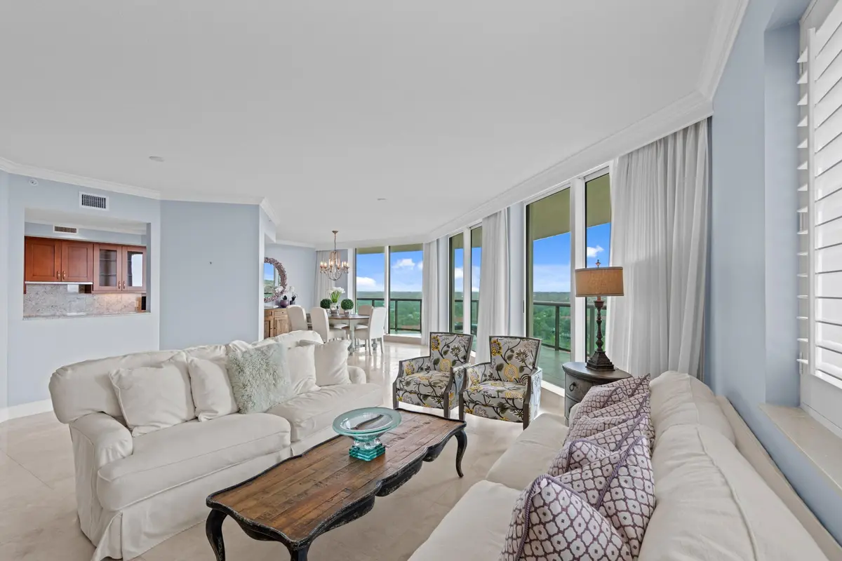 Main living area at 3630 Gardens Parkway 1005c, Palm Beach Gardens