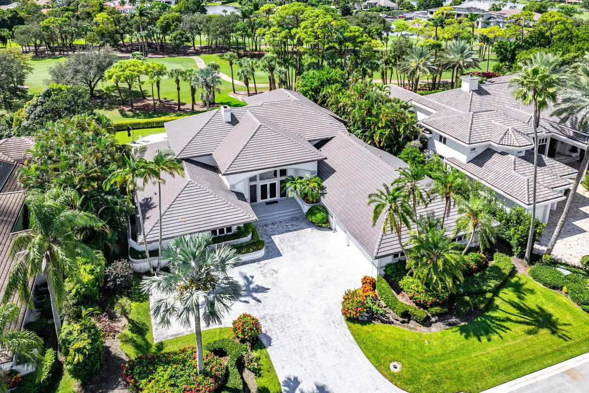 003-3200BurgundyDriveNorth-PalmBeachGard at 3200 Burgundy Drive, Palm Beach Gardens