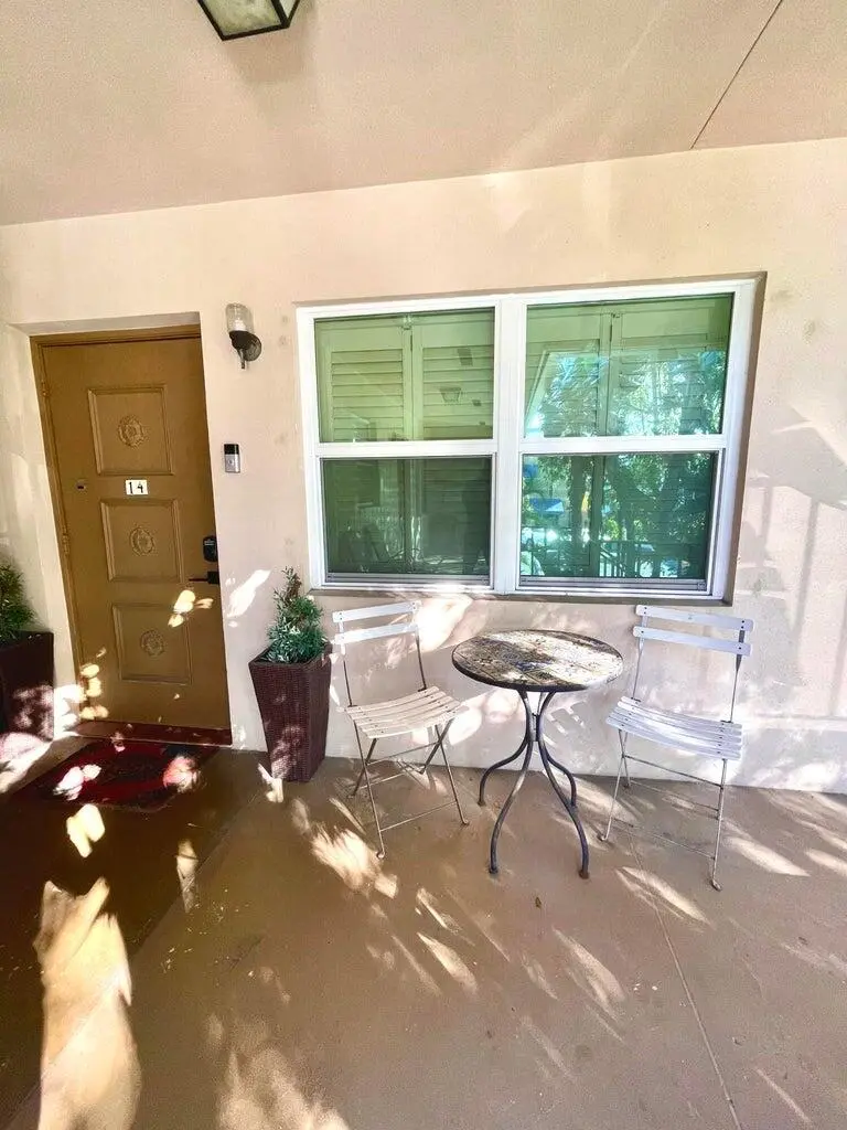 14 - front at 30 S J Street 14, Lake Worth Beach