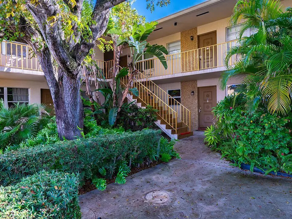 bldg north at 30 S J Street 14, Lake Worth Beach