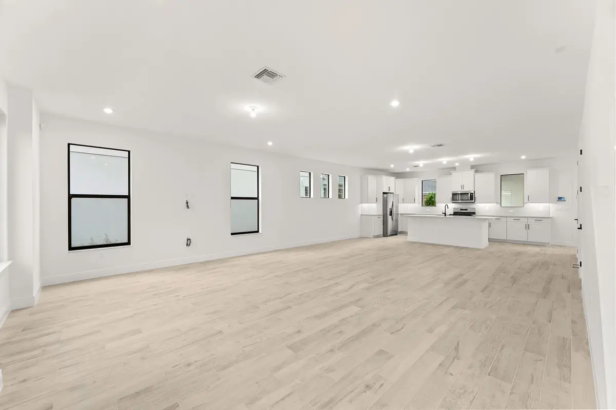 US_SEF_GLORIOSA_LOT 64_GREAT ROOM at 7914 SW Cline Trail, Palm City