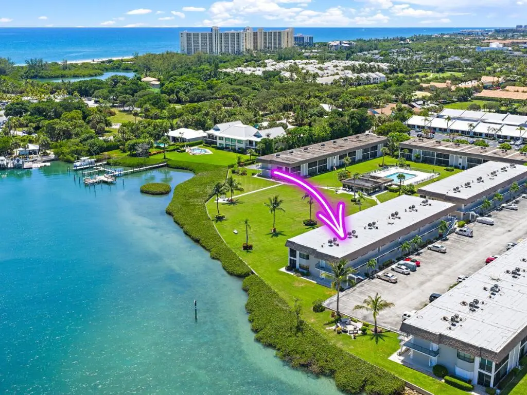 3 (2) at 755 Saturn D205 Street D205, Jupiter