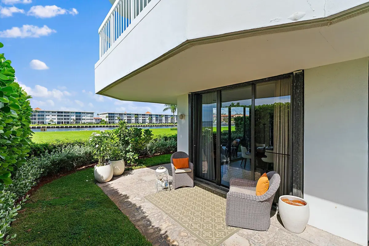 Patio at 123 Lakeshore Drive 143, North Palm Beach