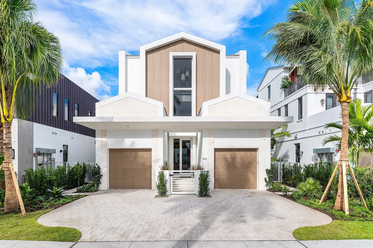 Front at 812 Palm Trail, Delray Beach