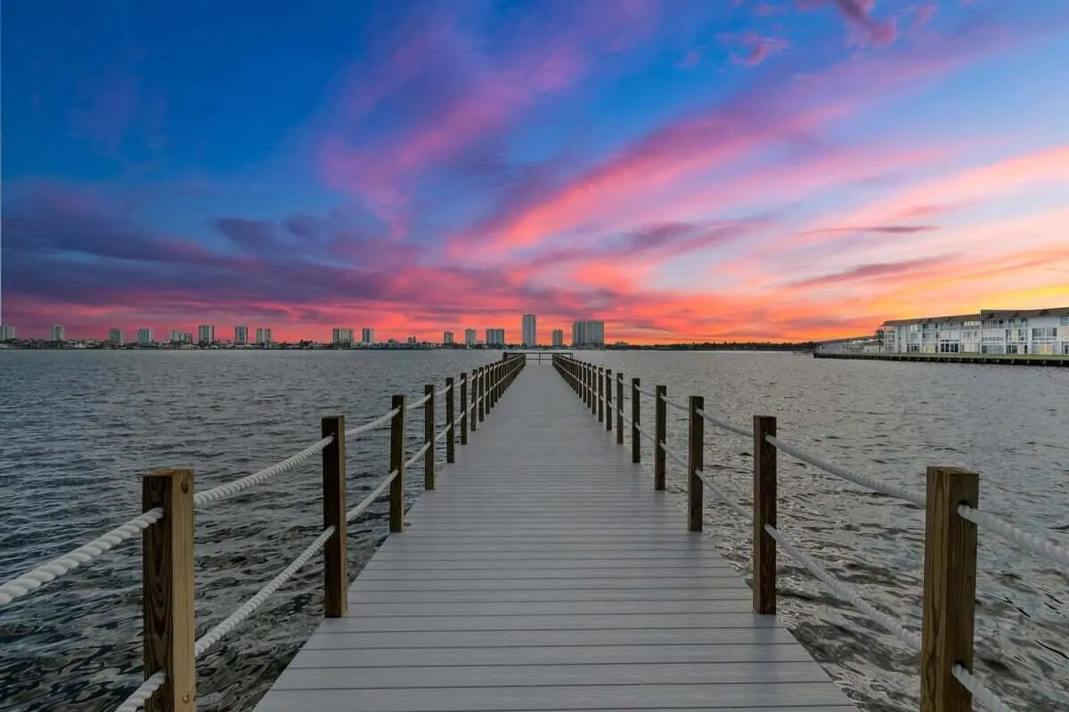 JLC_6350 at 3040 Lake Shore Drive 101, Riviera Beach