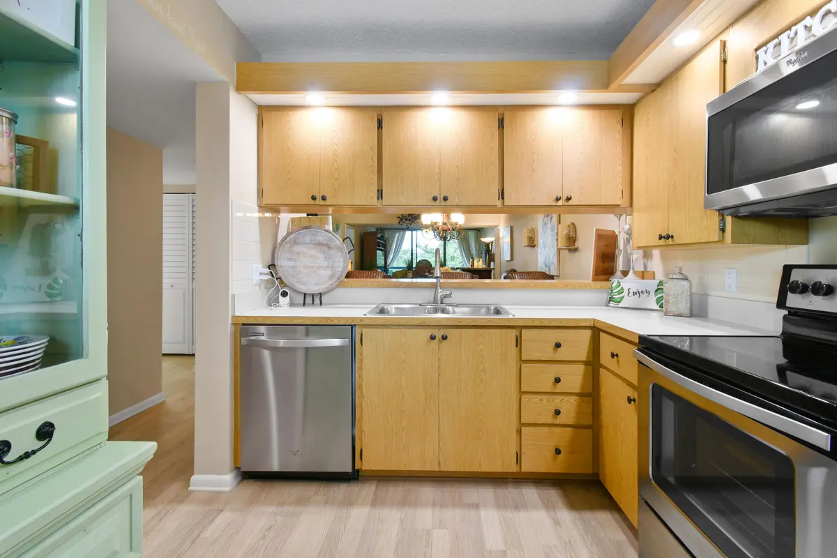 1901MarinaIsleWay#305(12) at 1901 Marina Isle Way 305, Jupiter