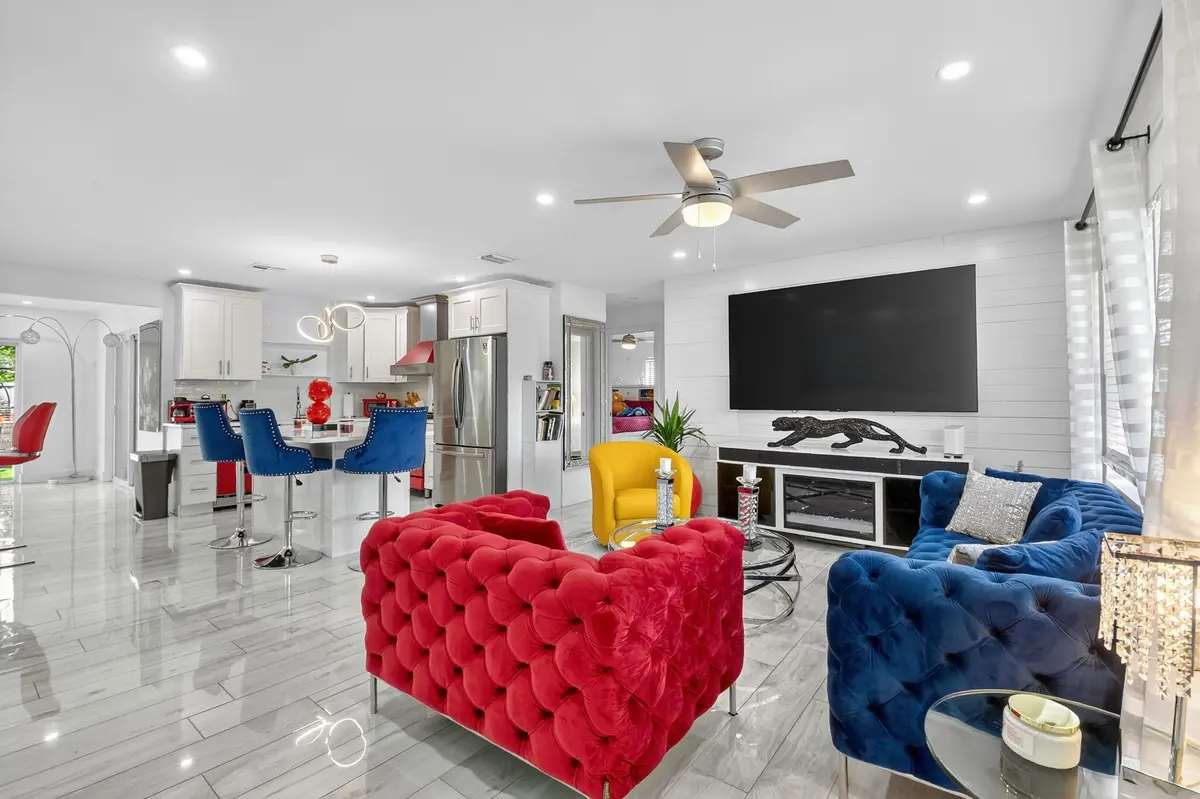 IMG_3835 at 449 SW 4th Avenue, Boynton Beach