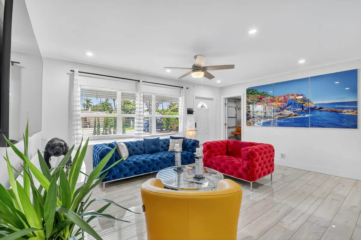 IMG_3838 at 449 SW 4th Avenue, Boynton Beach