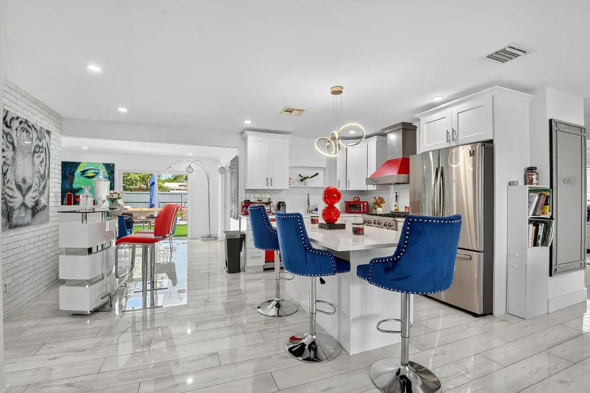 IMG_3839 at 449 SW 4th Avenue, Boynton Beach