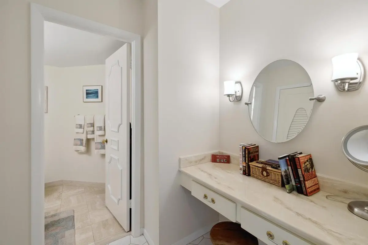 lapalma602guestbath at 2860 S Ocean Boulevard 602, Palm Beach