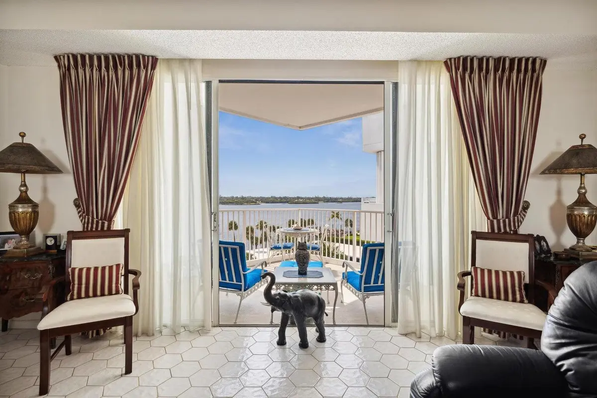 lapalma602mslr at 2860 S Ocean Boulevard 602, Palm Beach
