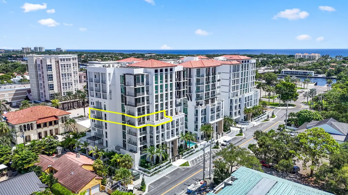 475 E Royal Palm Road - 2 at 475 E Royal Palm Road 506, Boca Raton