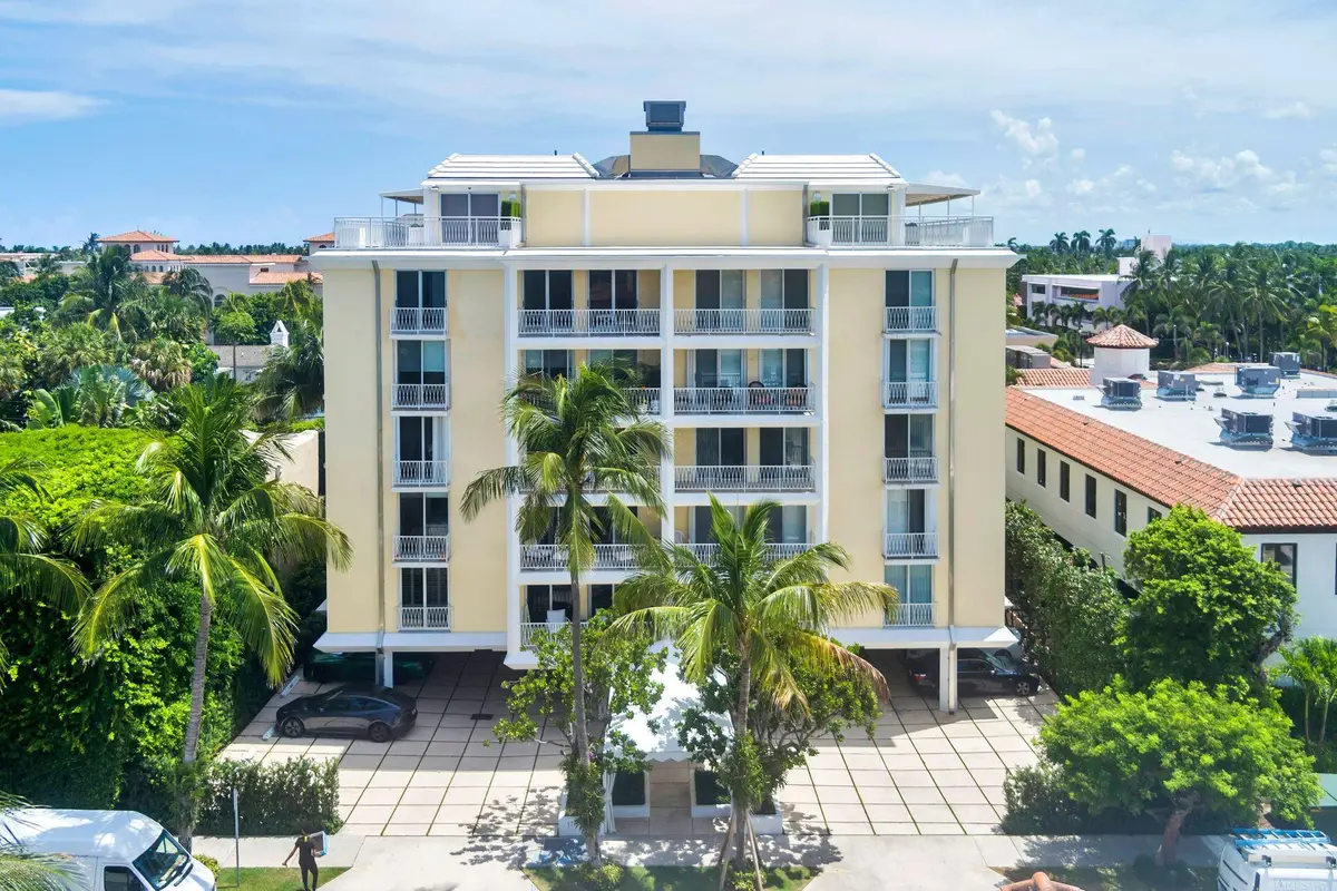 170 Chilean at 170 Chilean Avenue 2d, Palm Beach