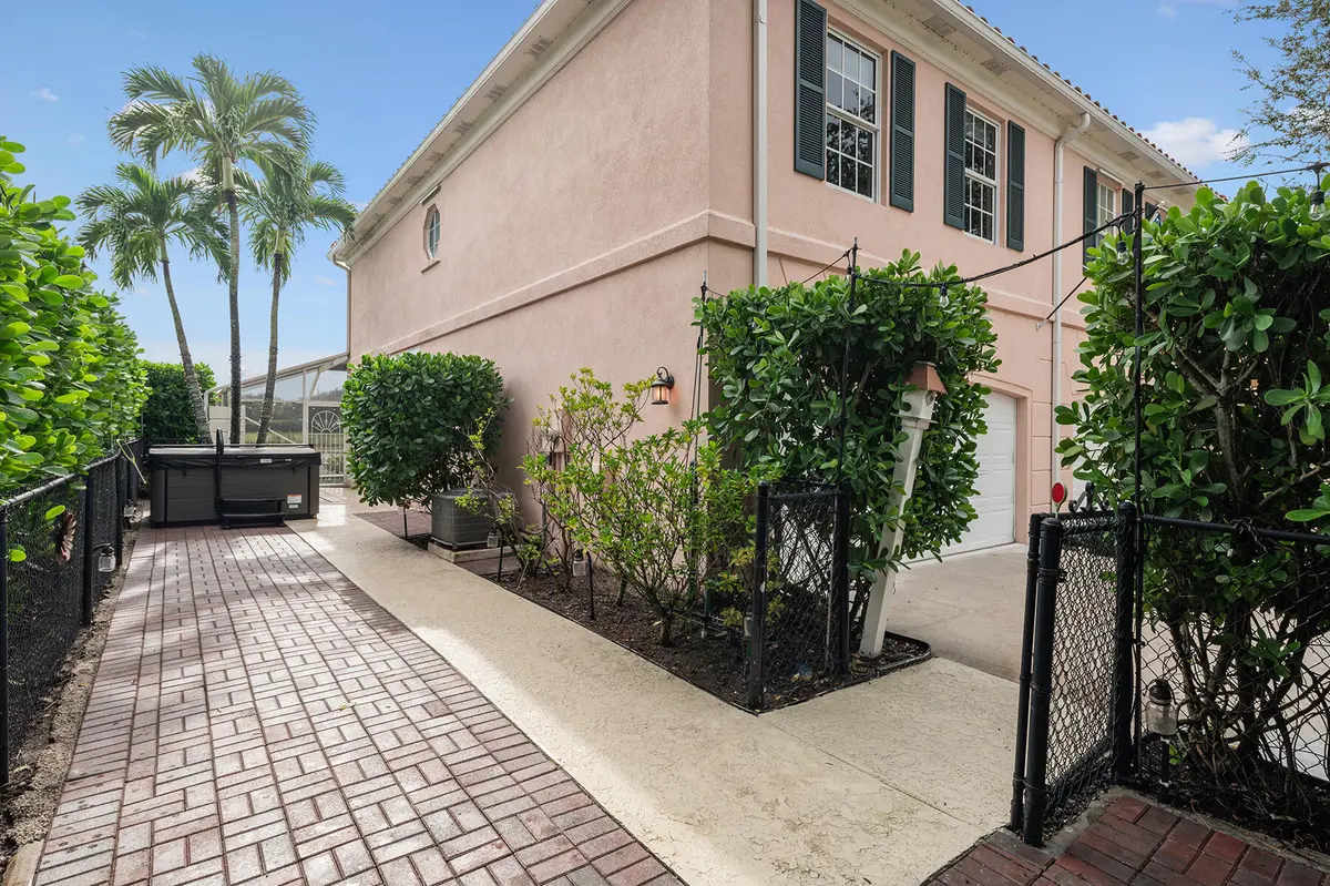 2064 Tigris Drive, West Palm Beach, FL – photo 4