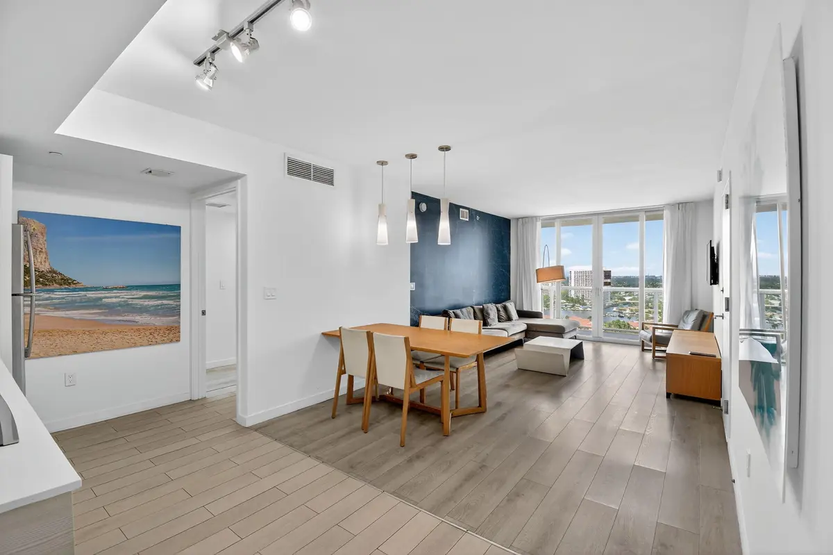 8-web-or-mls-008_DSC_9153 at 2602 E Hallandale Beach Boulevard R2210, Hallandale Beach