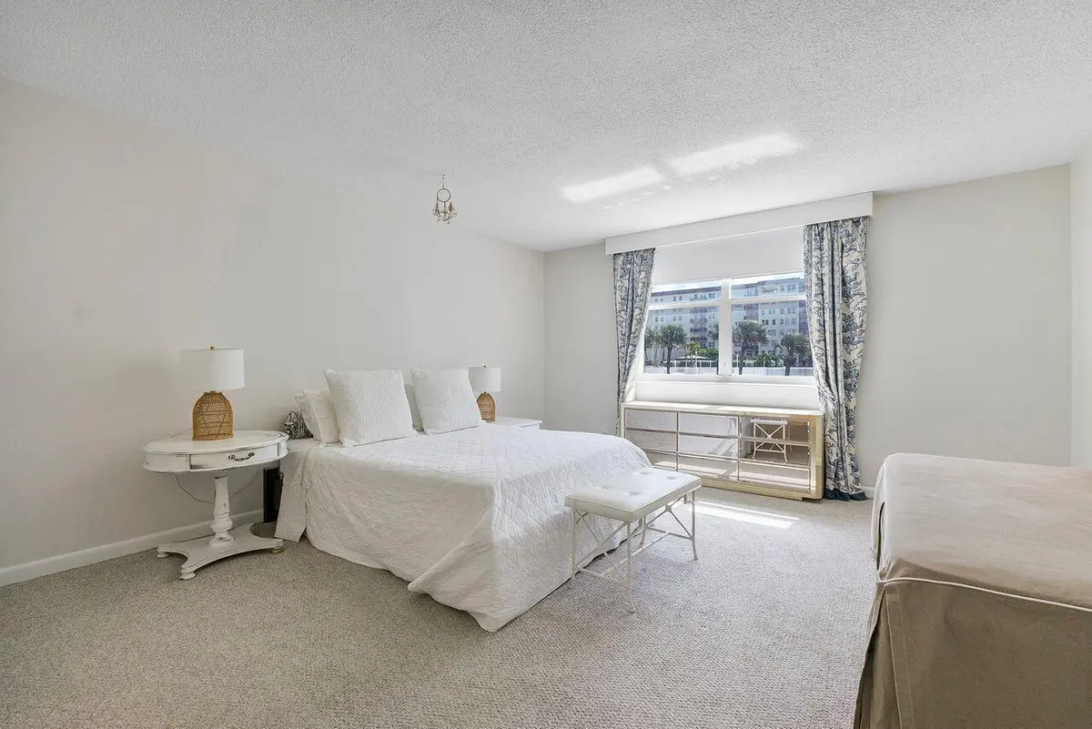 3450_S_Ocean_Blvd_u118_010 at 3450 S Ocean Boulevard 118, Palm Beach