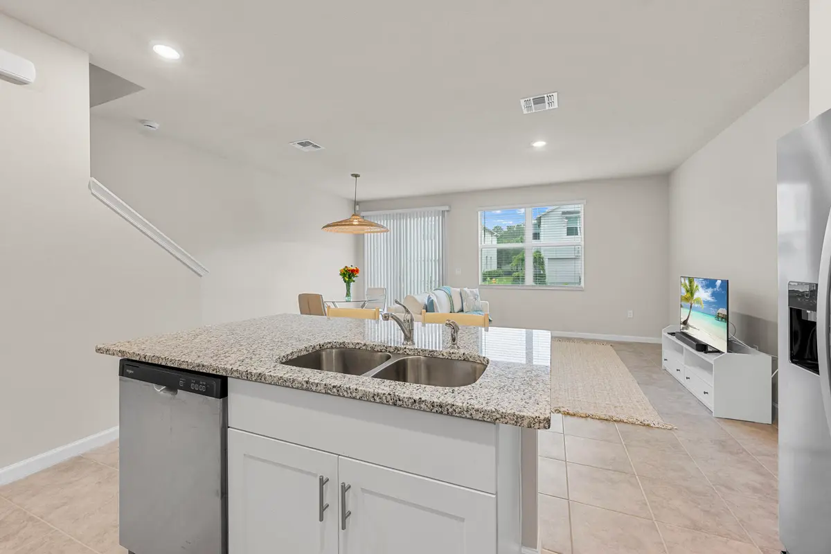 _jjl5600 at 5731 SE Edgewater Circle, Stuart