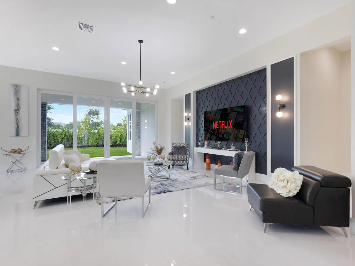 Welcome at 9124 Coral Isles at 9124 Coral Isles Circle, Palm Beach Gardens