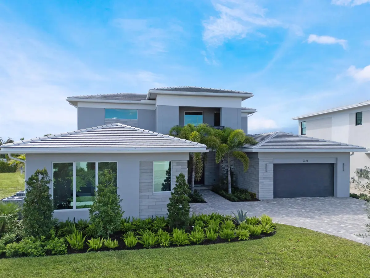 Front at 9124 Coral Isles Circle, Palm Beach Gardens
