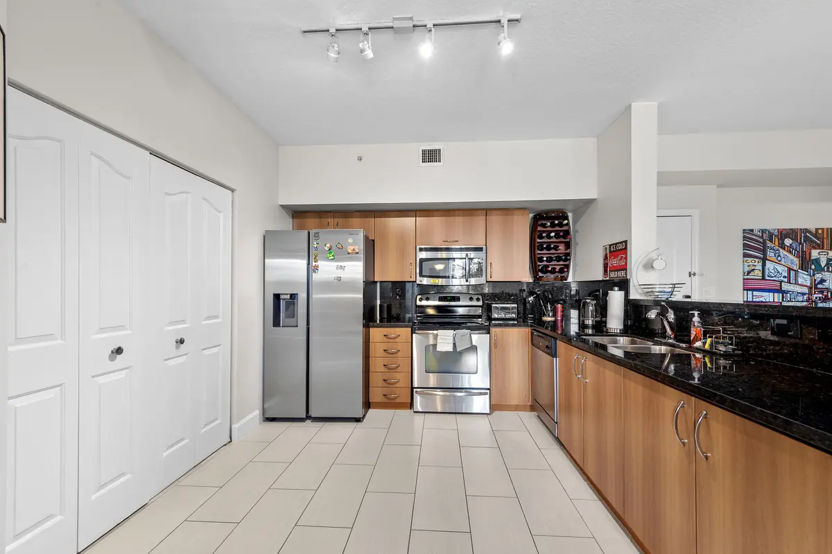 _dsc7594 at 255 NE 3rd Avenue 2401, Delray Beach