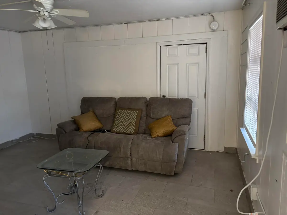 Living Room at 1025-1027 NE 16 Terrace, Fort Lauderdale