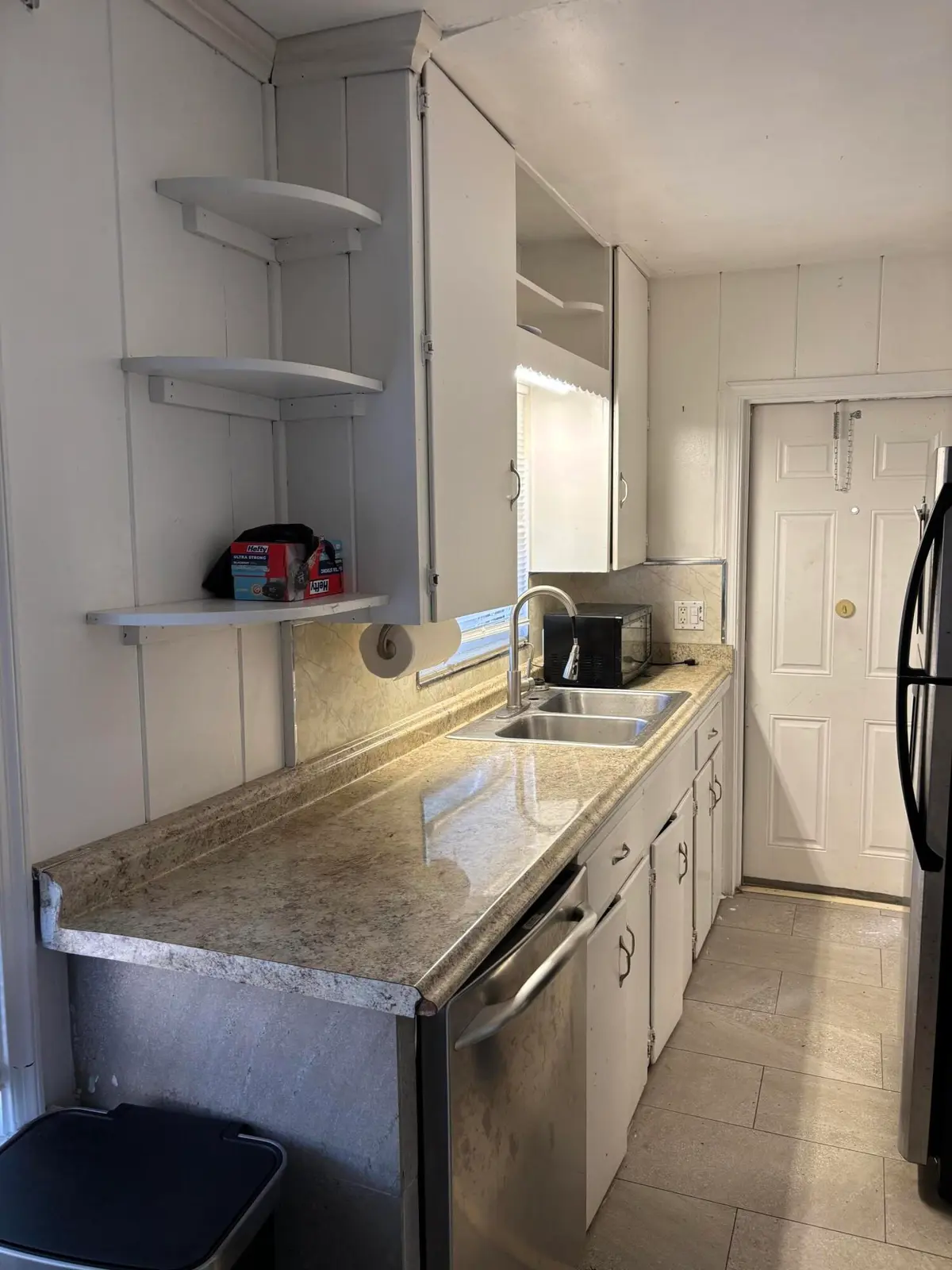 Kitchen at 1025-1027 NE 16 Terrace, Fort Lauderdale