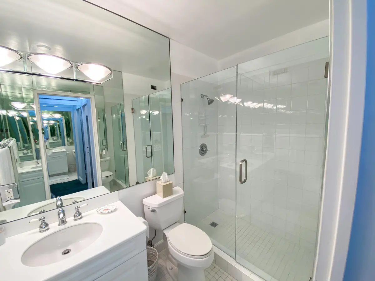 BF4BFE28-7EB4-46FD-AB87-6552022CC3DC at 44 Cocoanut Row 610a, Palm Beach