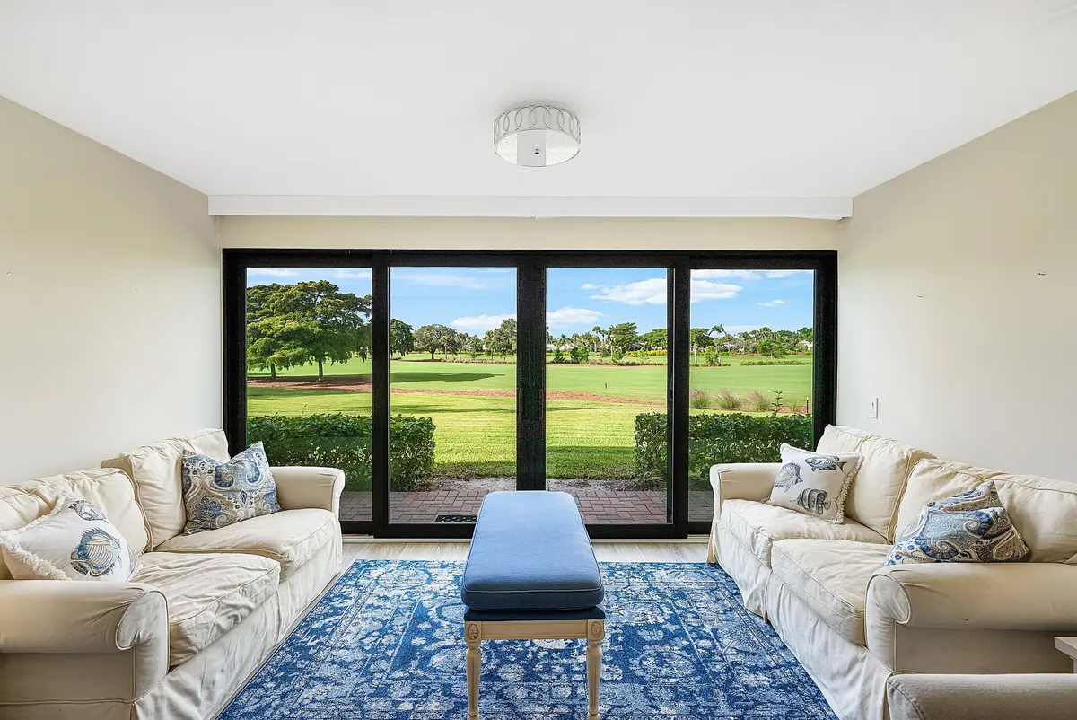 Casual living and view at 10103 Quail Covey Road Hibiscus N, Boynton Beach