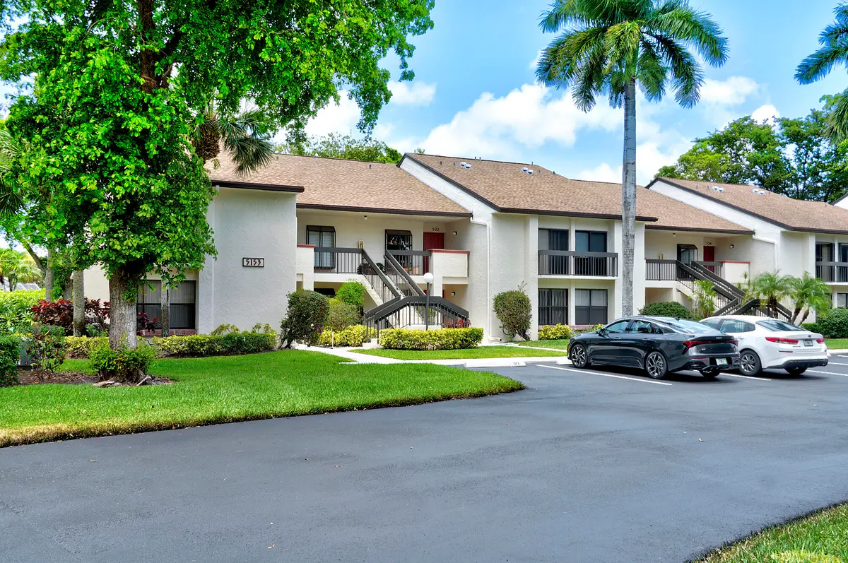 R_F_005 at 5153 Oak Hill Lane 512, Delray Beach