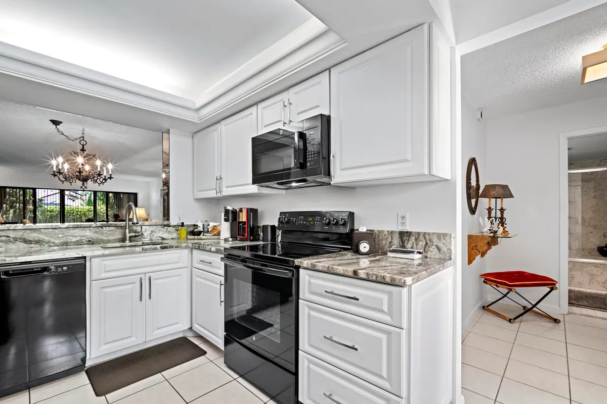 R_F_038 at 5153 Oak Hill Lane 512, Delray Beach